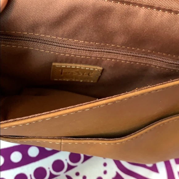 NWT Leather Fossil Organizer Purse - Picture 3 of 5